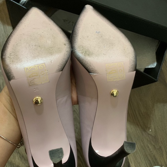 Lavender string back heels - Picture 6 of 8